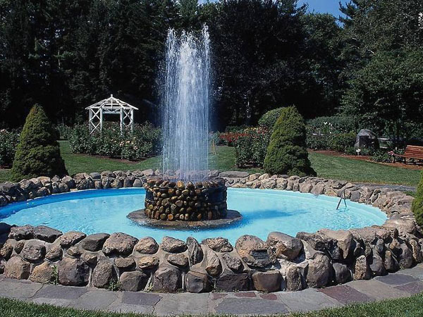 Miniature pumps used in fountain landscaping